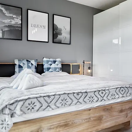 Vyhledy Bez Hranic By Mountain Ways *